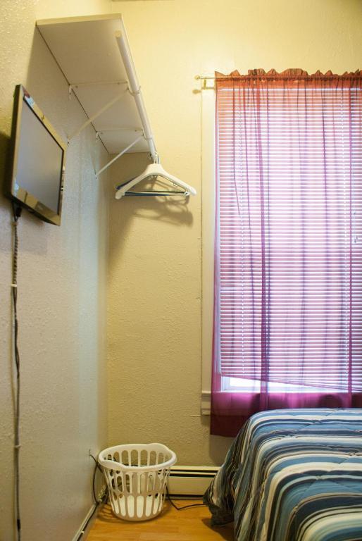 Camelot Inn & Hostel Солт Лейк Сити Стая снимка